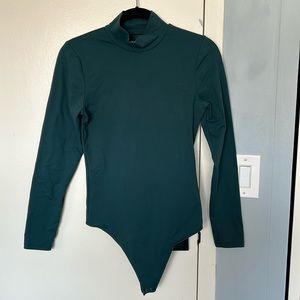 Abercrombie & Fitch Soft AF Longsleeve Bodysuit